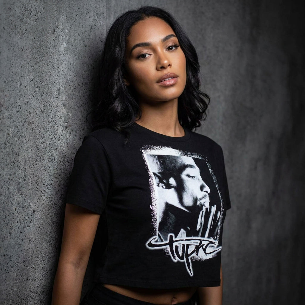 Tupac Ladies Crop Top: Spray Photo (Black)