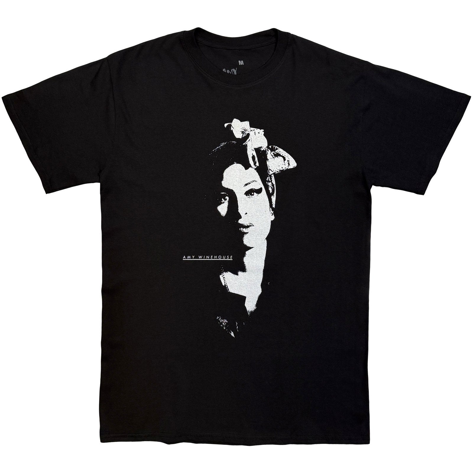 Amy Winehouse Unisex T-Shirt: Scarf Portrait (Black)