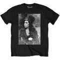 Amy Winehouse Unisex T-Shirt: Flower Portrait (Black)