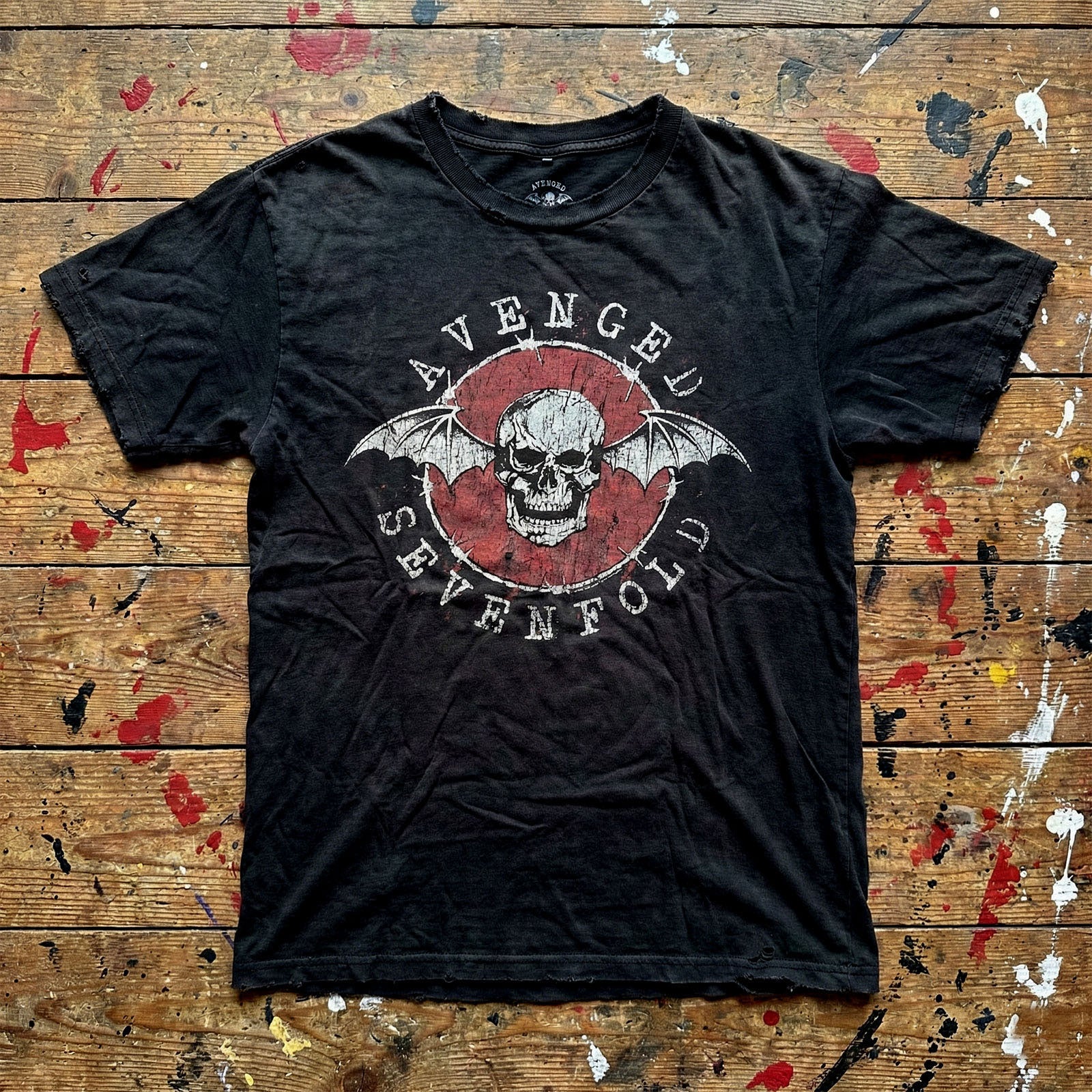 Avenged Sevenfold Unisex Premium Carbon T-Shirt: Deathbat Red Circle (Black)