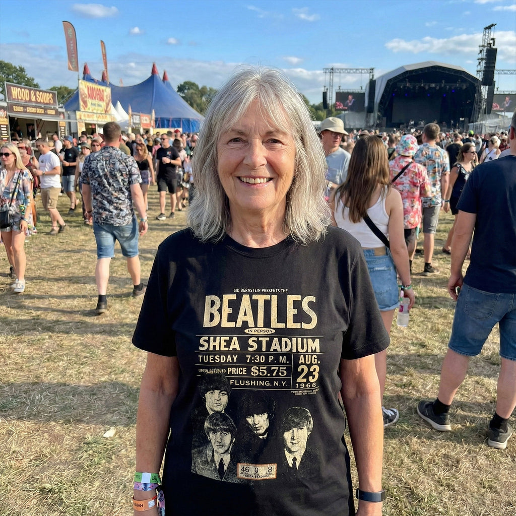 The Beatles Unisex Premium Carbon T-Shirt: Shea '66 (Black)