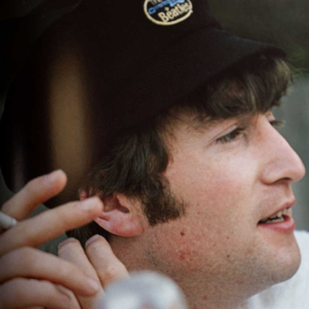 The Beatles Unisex Help! Hat: Oval Logo 1964 (Navy Blue)