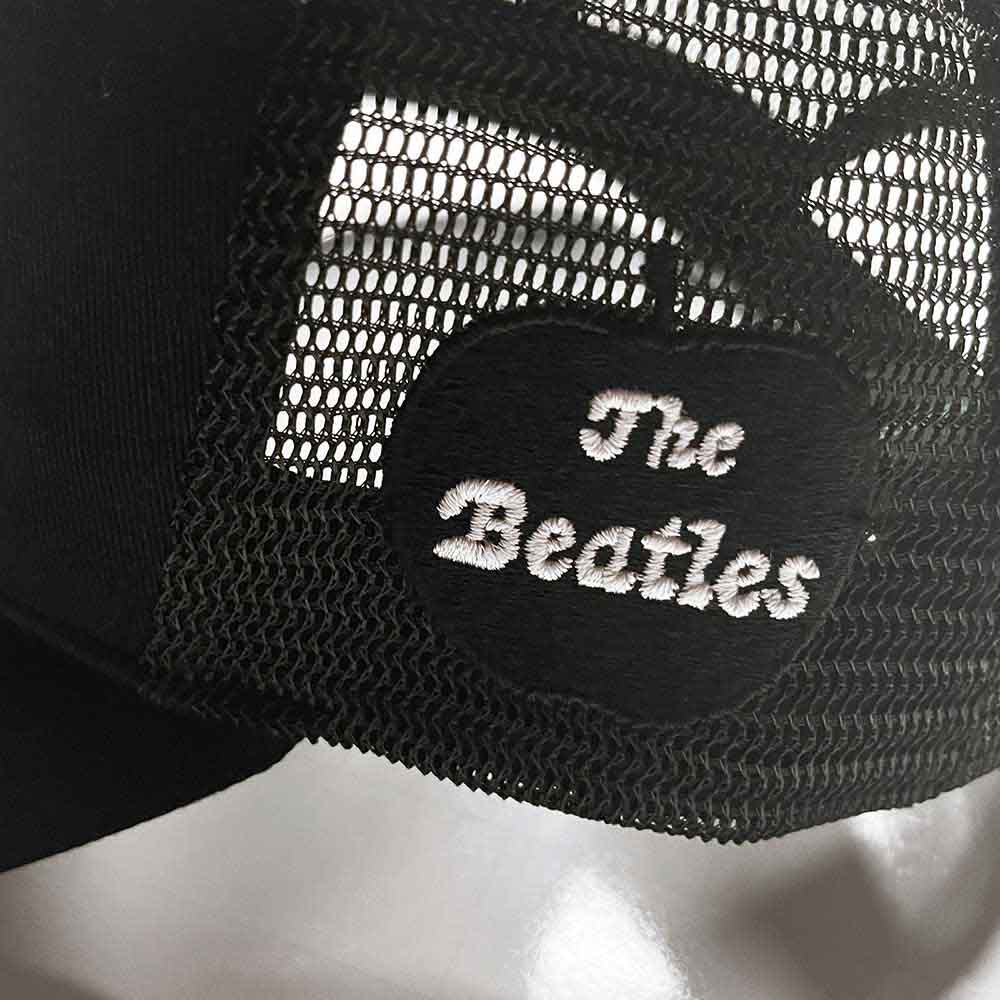 The Beatles Unisex Mesh Back Cap: Drop T Logo & Apple (Black)