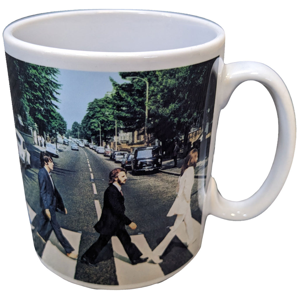 The Beatles Unboxed Mug: Abbey Road Crossing (White)