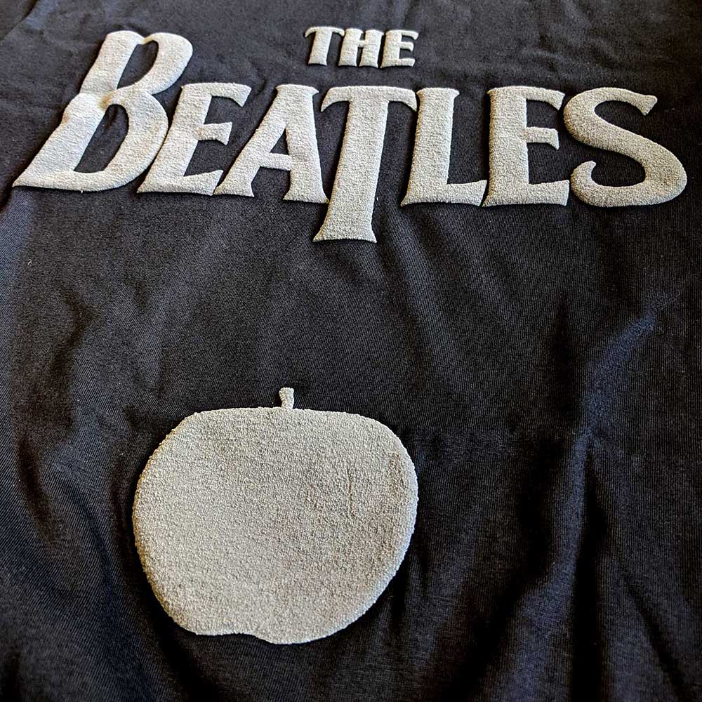 The Beatles Unisex T-Shirt: Drop T Logo & Apple (Black) (Hi-Build)