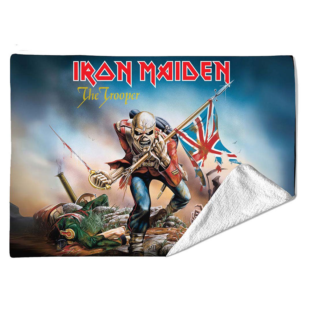 Iron Maiden Sherpa Fleece Blanket: Trooper (Multicolour)