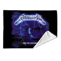 Metallica Sherpa Fleece Blanket: Ride The Lightning (Multicolour) (Large)
