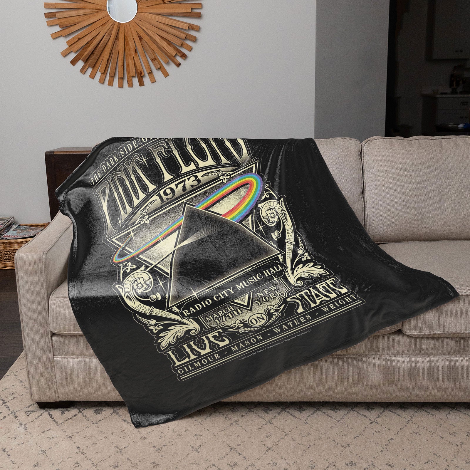 Pink Floyd Sherpa Fleece Blanket: 1973 Live (Multicolour)