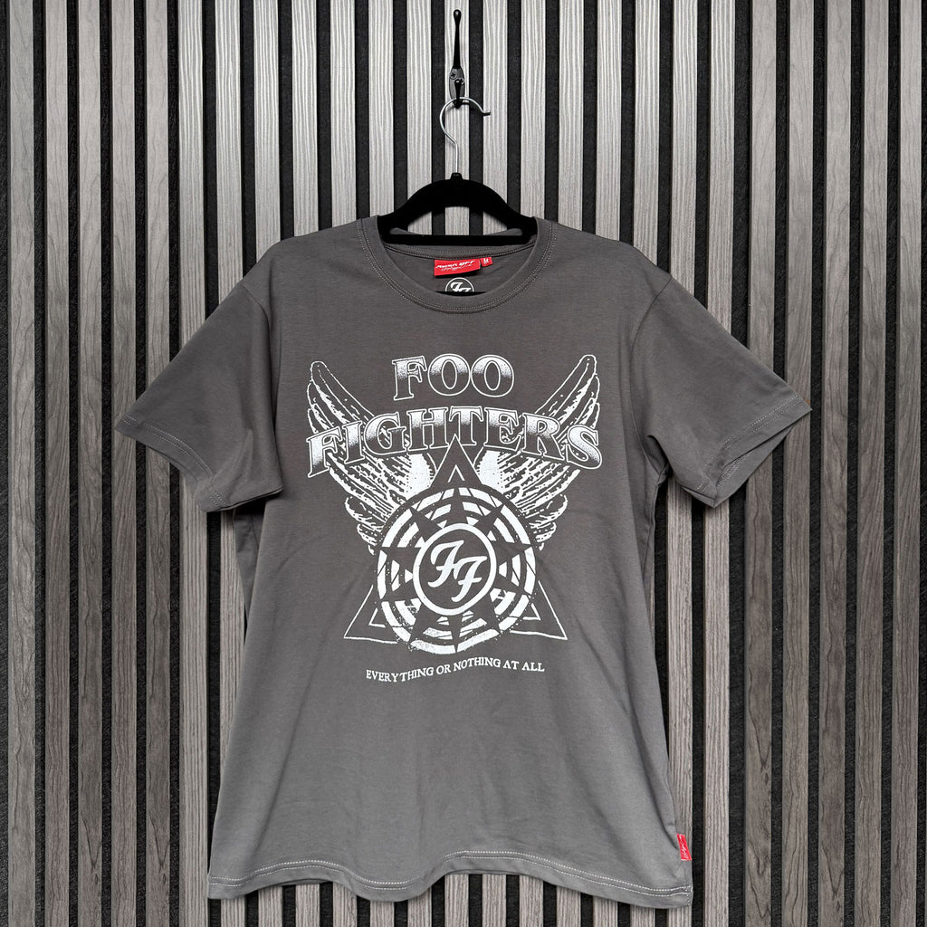 Foo Fighters Unisex Unplugged T-Shirt: EONAA Logo (Taupe)