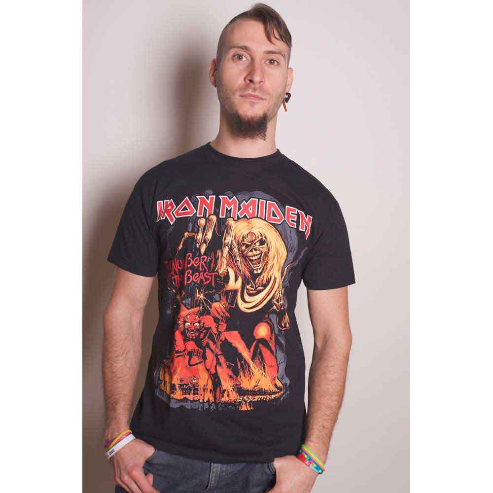 Iron Maiden Unisex T-Shirt: Number Of The Beast Graphic (Black)