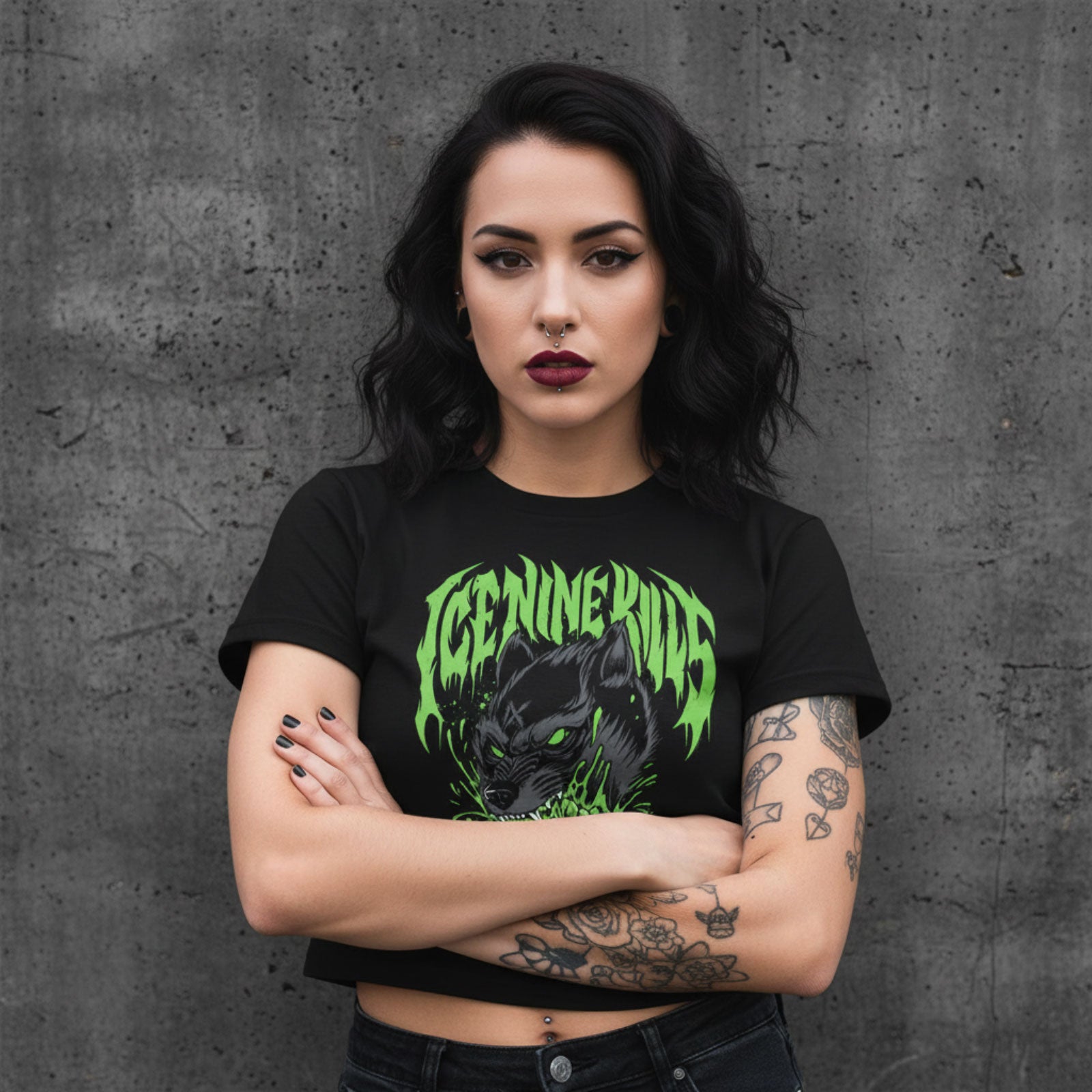 Ice Nine Kills Ladies Crop Top: Wolf (Black)