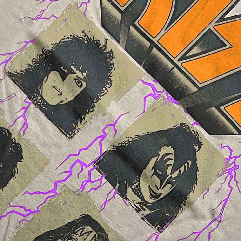 KISS Unisex T-Shirt: Lightning Photo (Sand)