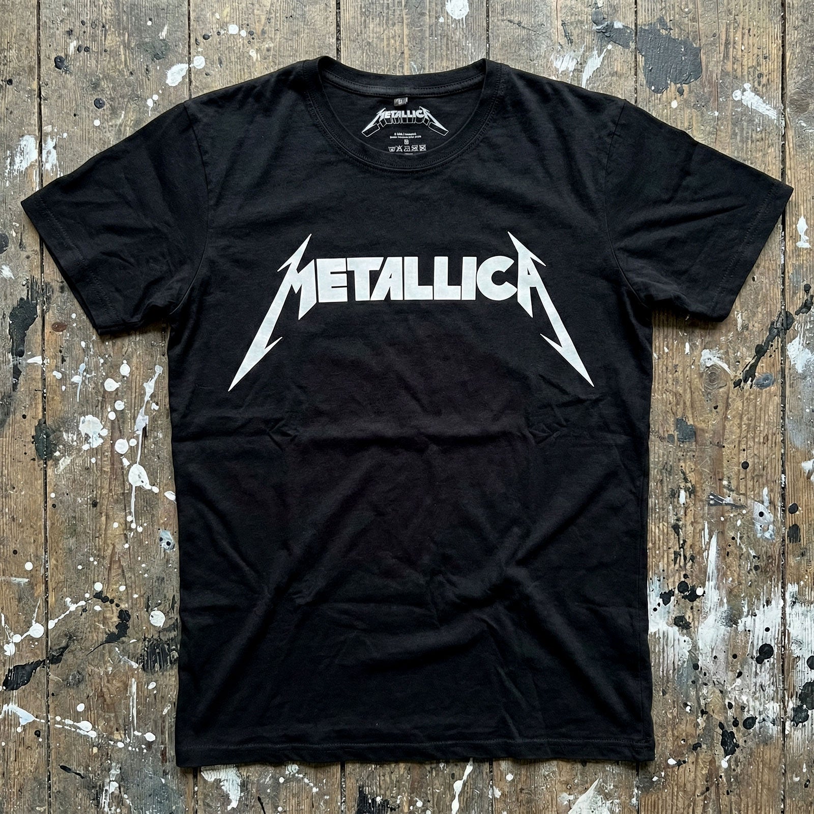 Metallica Unisex Premium Carbon T-Shirt: Logo (Black)
