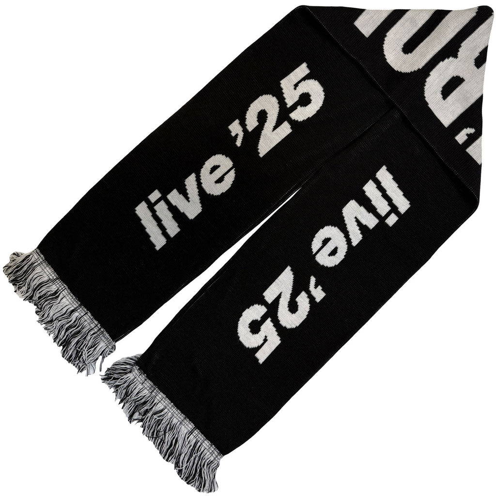 Oasis Unisex Scarf: Live '25 Football (Black & White)