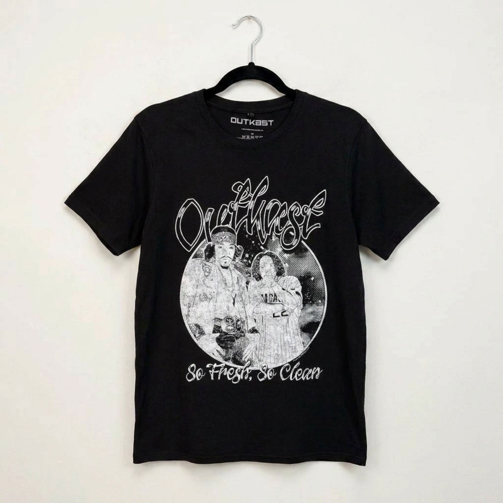 Outkast Unisex Premium Carbon T-Shirt: So Fresh, So Clean (Black)