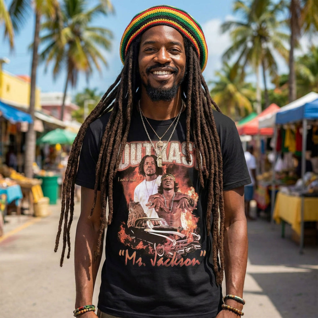 Outkast Unisex Premium Carbon T-Shirt: Ms. Jackson (Black)