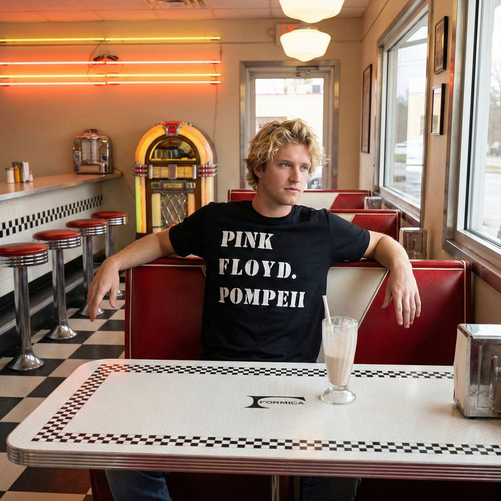 Pink Floyd Unisex Premium Carbon T-Shirt: Pompeii Stencil (Black)