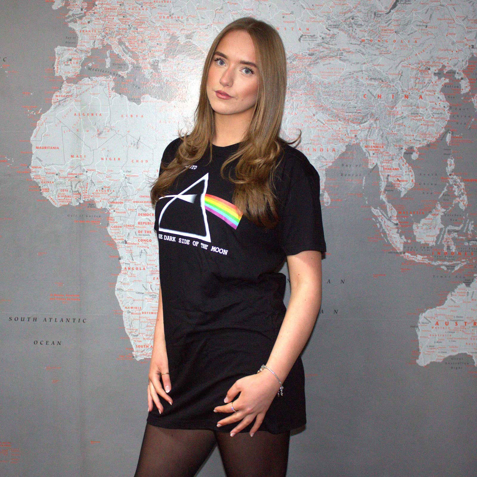 Pink Floyd Ladies T-Shirt Dress: Dark Side Of The Moon Courier (Black)