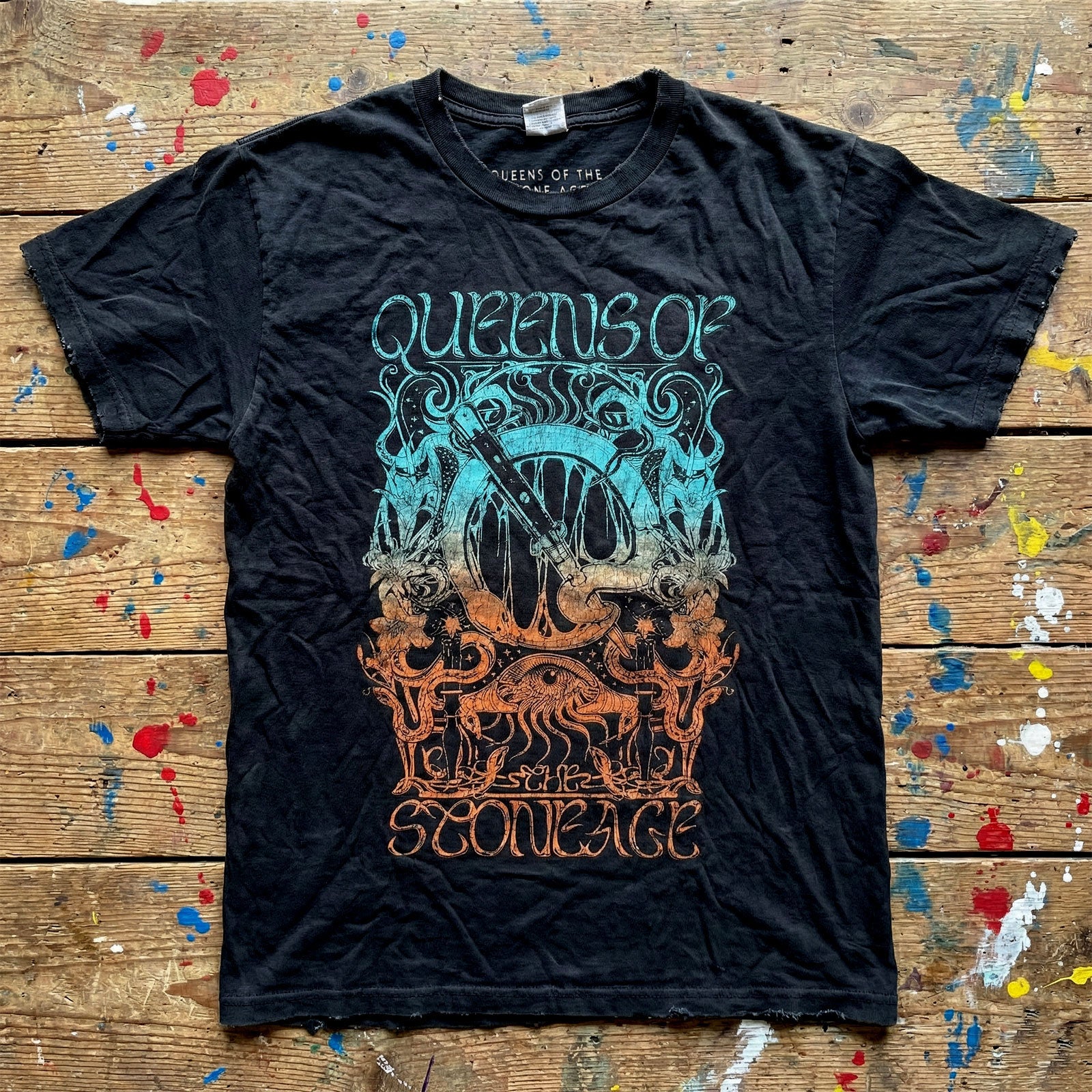 Queens Of The Stone Age Unisex Premium Carbon T-Shirt: Montage (Black)