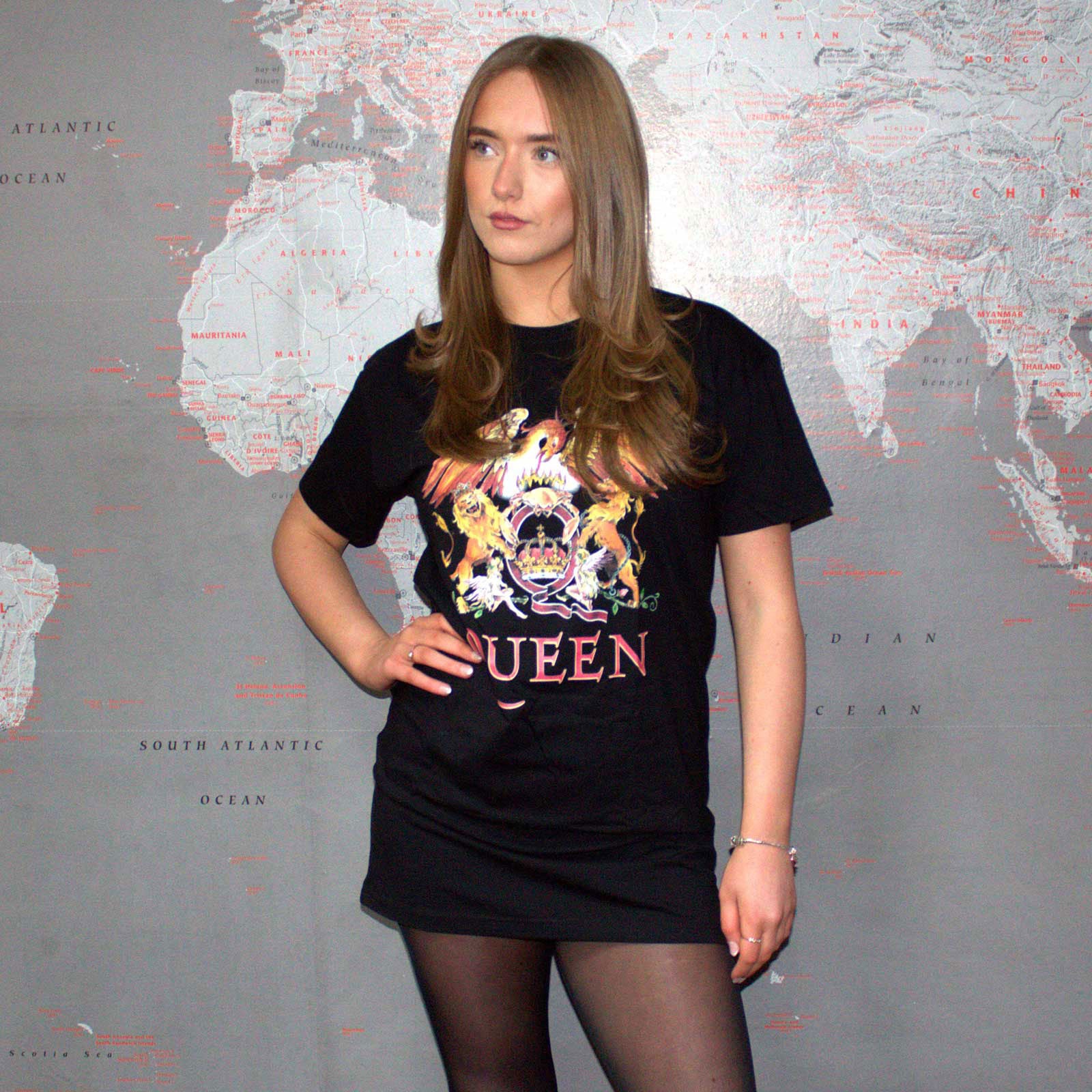 Queen Ladies T-Shirt Dress: Classic Crest (Black)