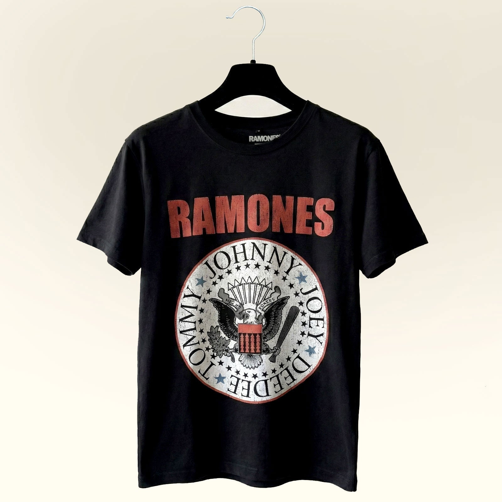 Ramones Unisex Premium Carbon T-Shirt: Hey Ho Red Block Text (Black) (Back Print)