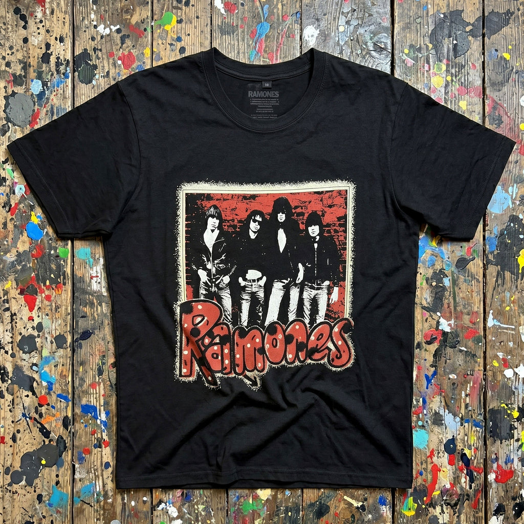 Ramones Unisex Premium Carbon T-Shirt: Graffiti (Black)