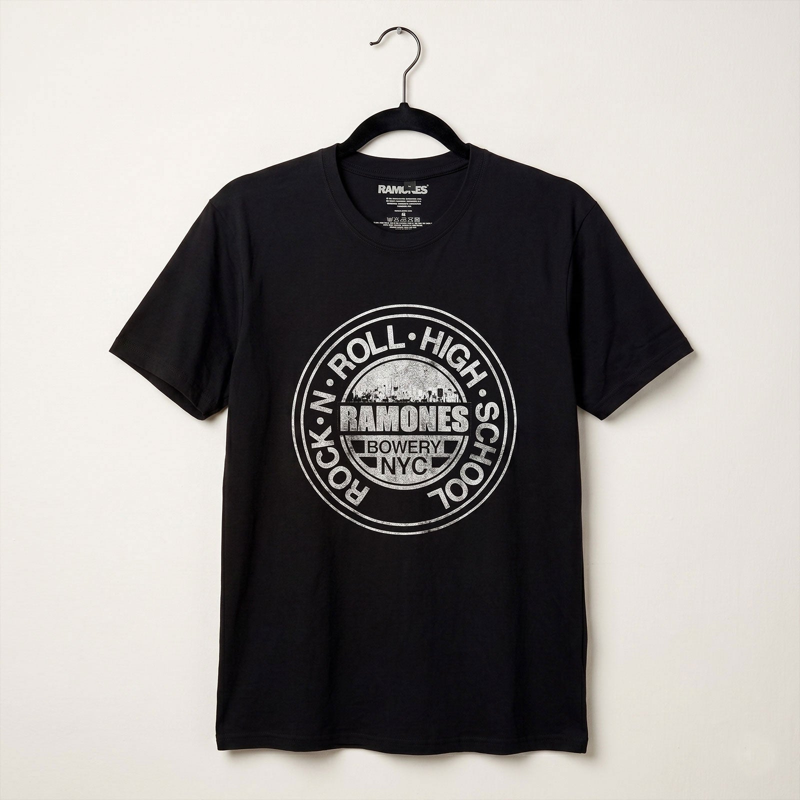 Ramones Unisex Premium Carbon T-Shirt: Rock N' Roll High School (Black)
