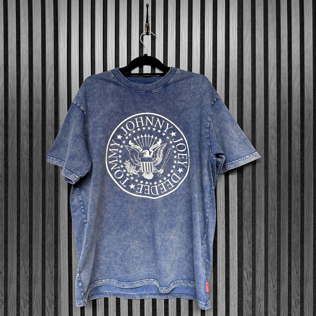 Ramones Unisex Unplugged T-Shirt: Presidential Seal Wash (Blue) (Back Print)