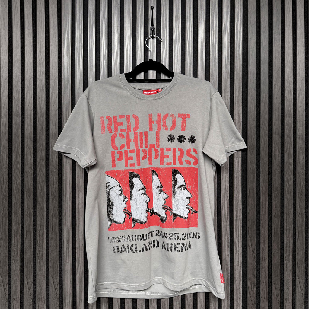 Red Hot Chili Peppers Unisex Unplugged T-Shirt: Oakland Arena (Grey)
