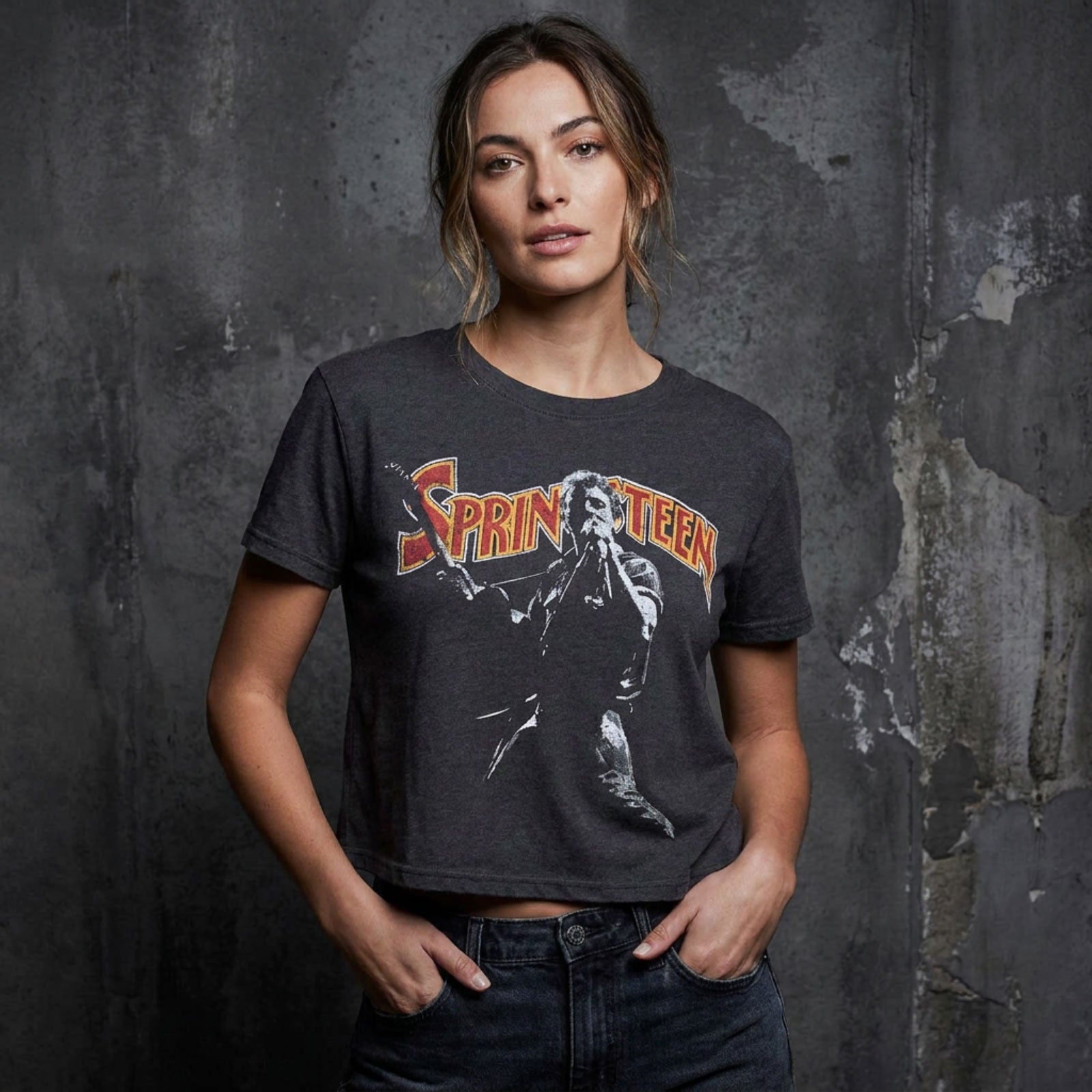 Bruce Springsteen Ladies Crop Top: Stage Pose (Black)