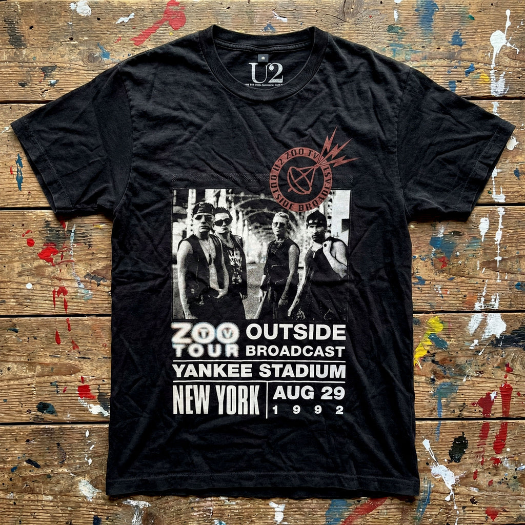 U2 Unisex Premium Carbon T-Shirt: Zoo TV Tour NY Poster 08.29.92 (Black)