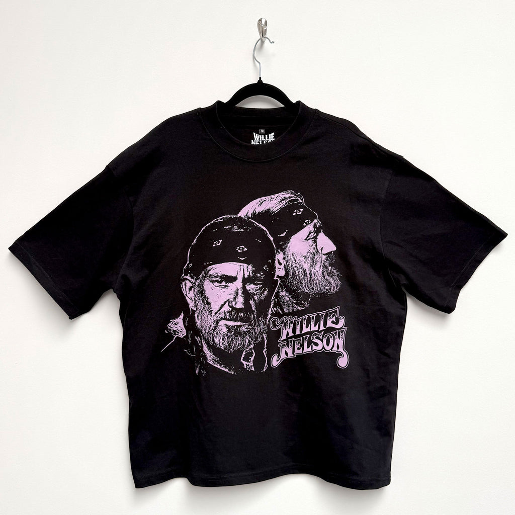 Willie Nelson Unisex Oversized Boxy T-Shirt: Purple Graphic (Black)