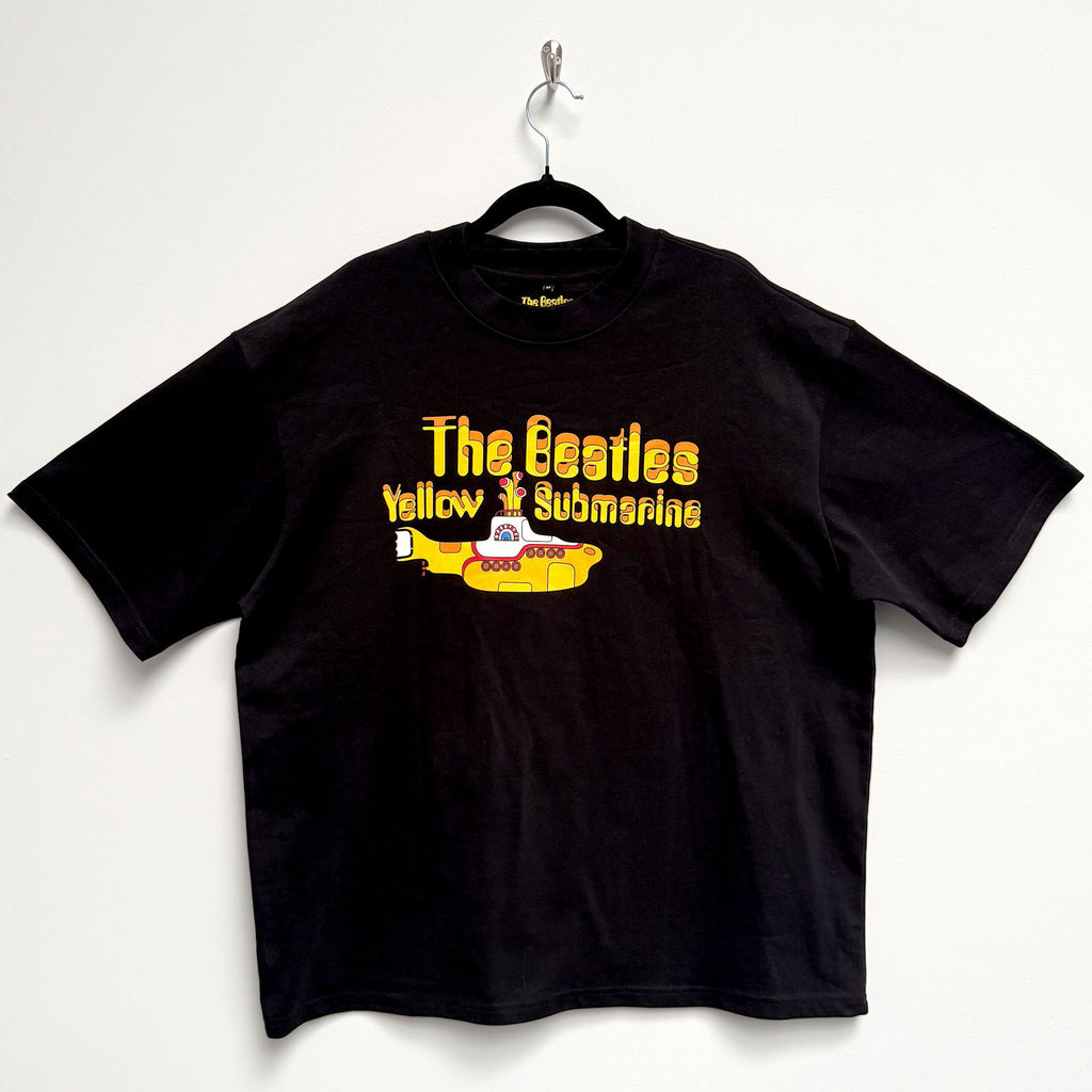The Beatles Unisex Oversized Boxy T-Shirt: Logo & Sub (Black)