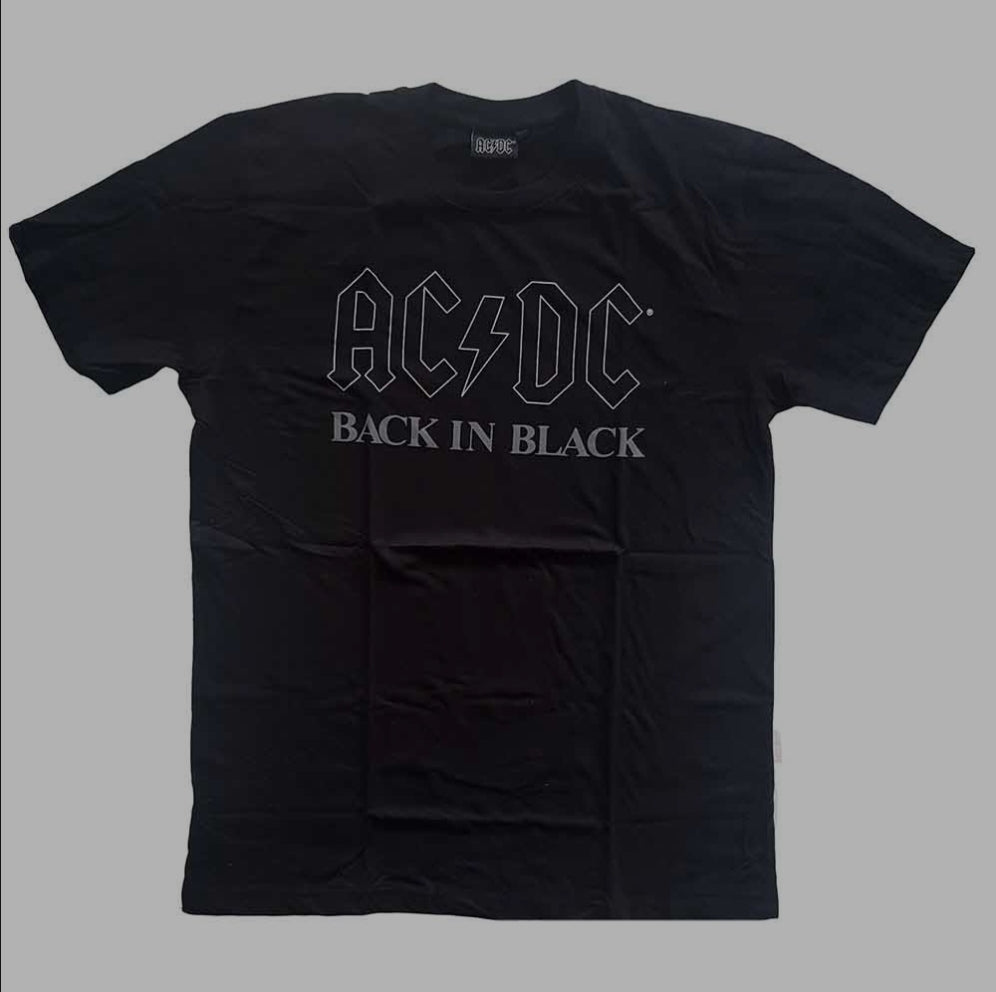 AC/DC Back In Black T-Shirt – Official Licensed Black Tee