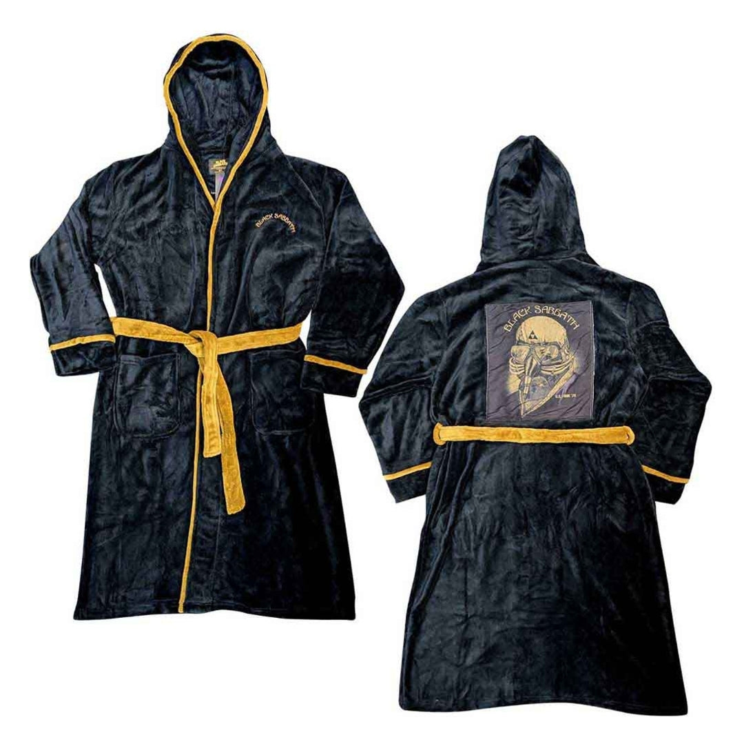 Official Black Sabbath Ultimate Lounge Bundle – Tie-Dye Pyjama Set + US Tour ’78 Dressing Gown