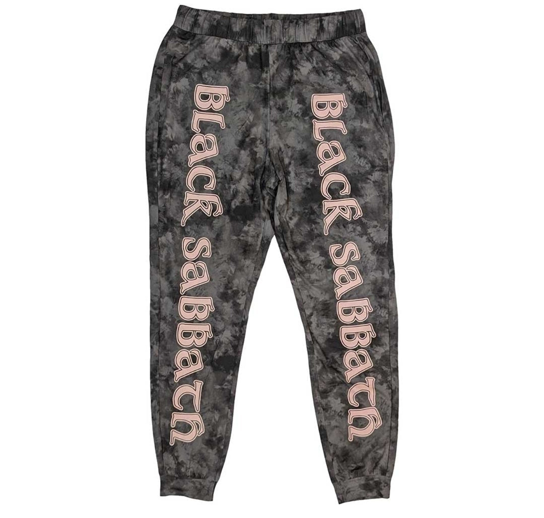 Official Black Sabbath Ultimate Lounge Bundle – Tie-Dye Pyjama Set + US Tour ’78 Dressing Gown